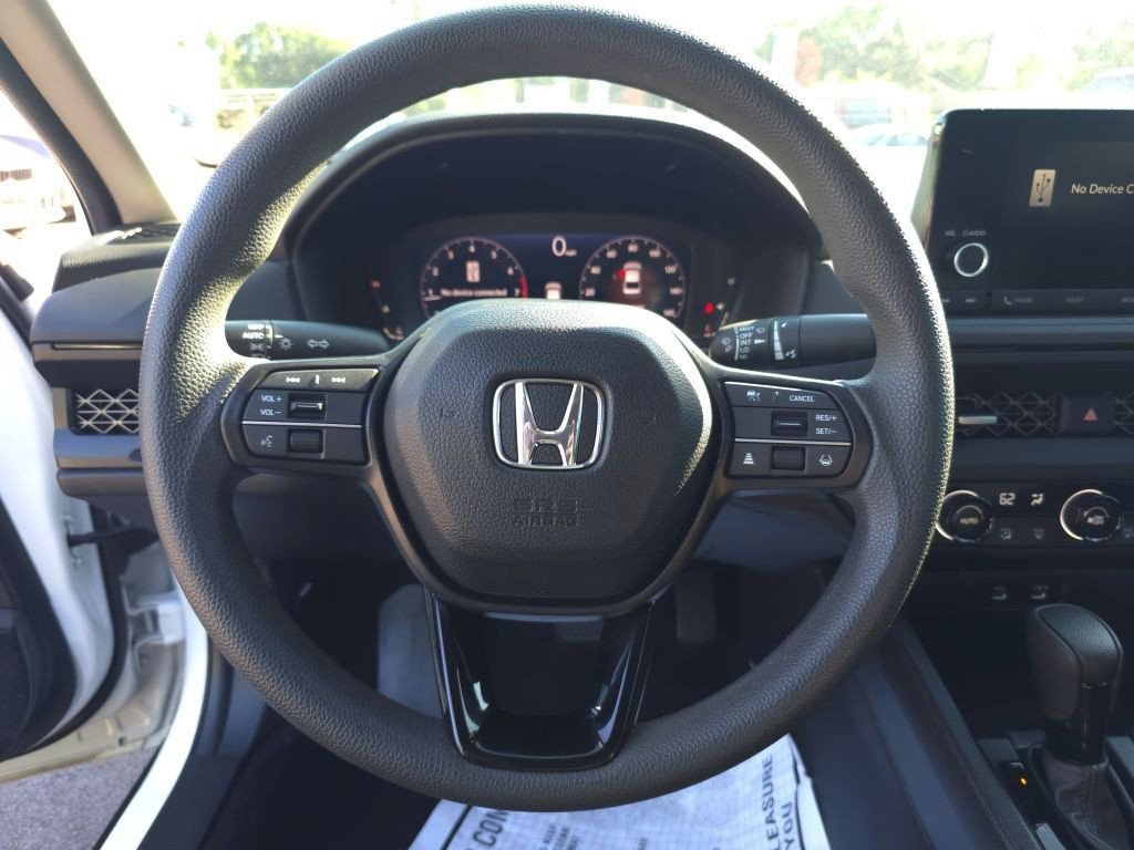 Used 2024 Honda Accord EX image 12