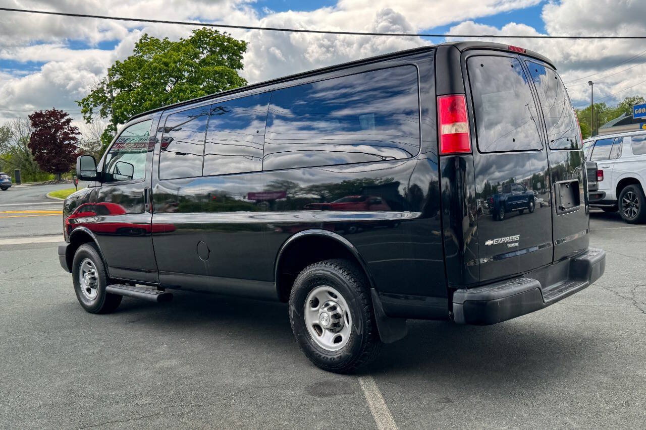 Used 2014 Chevrolet Express 2500 LS RWD image 6