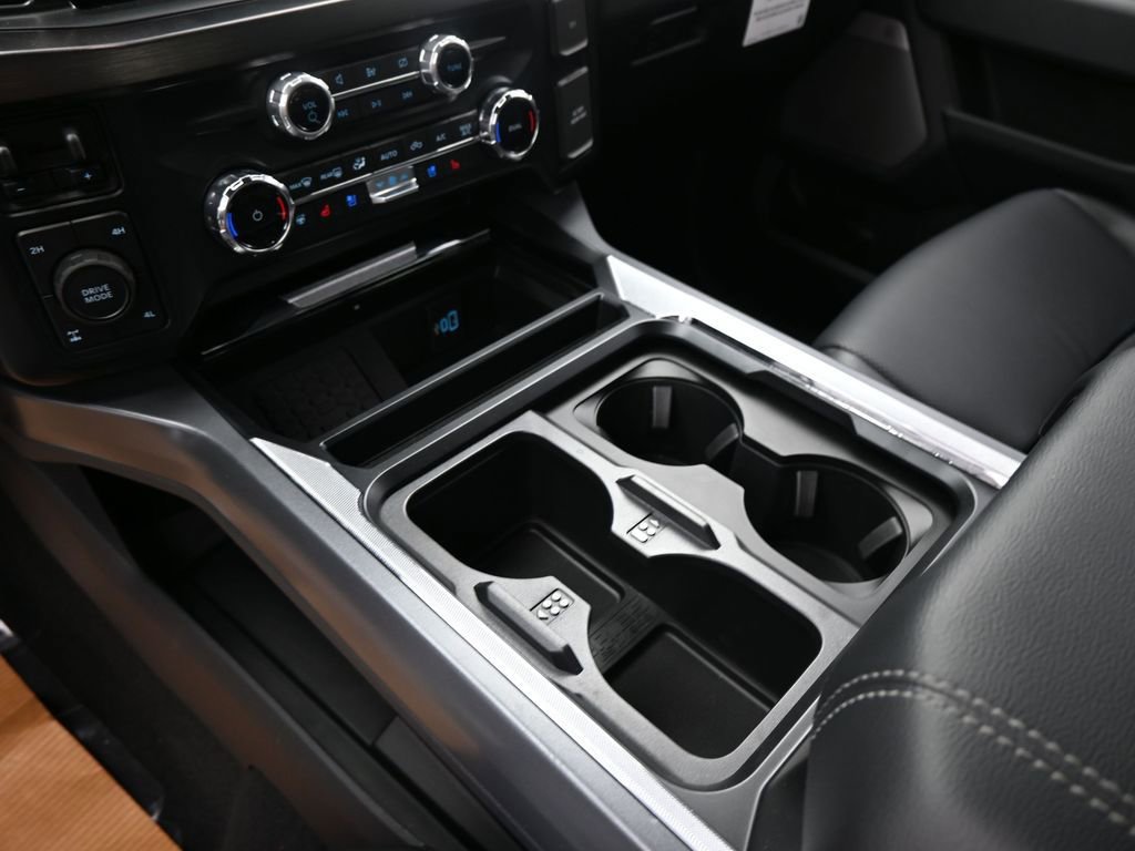 New 2024 Ford F250 Lariat w/ Sport Appearance Package image 14