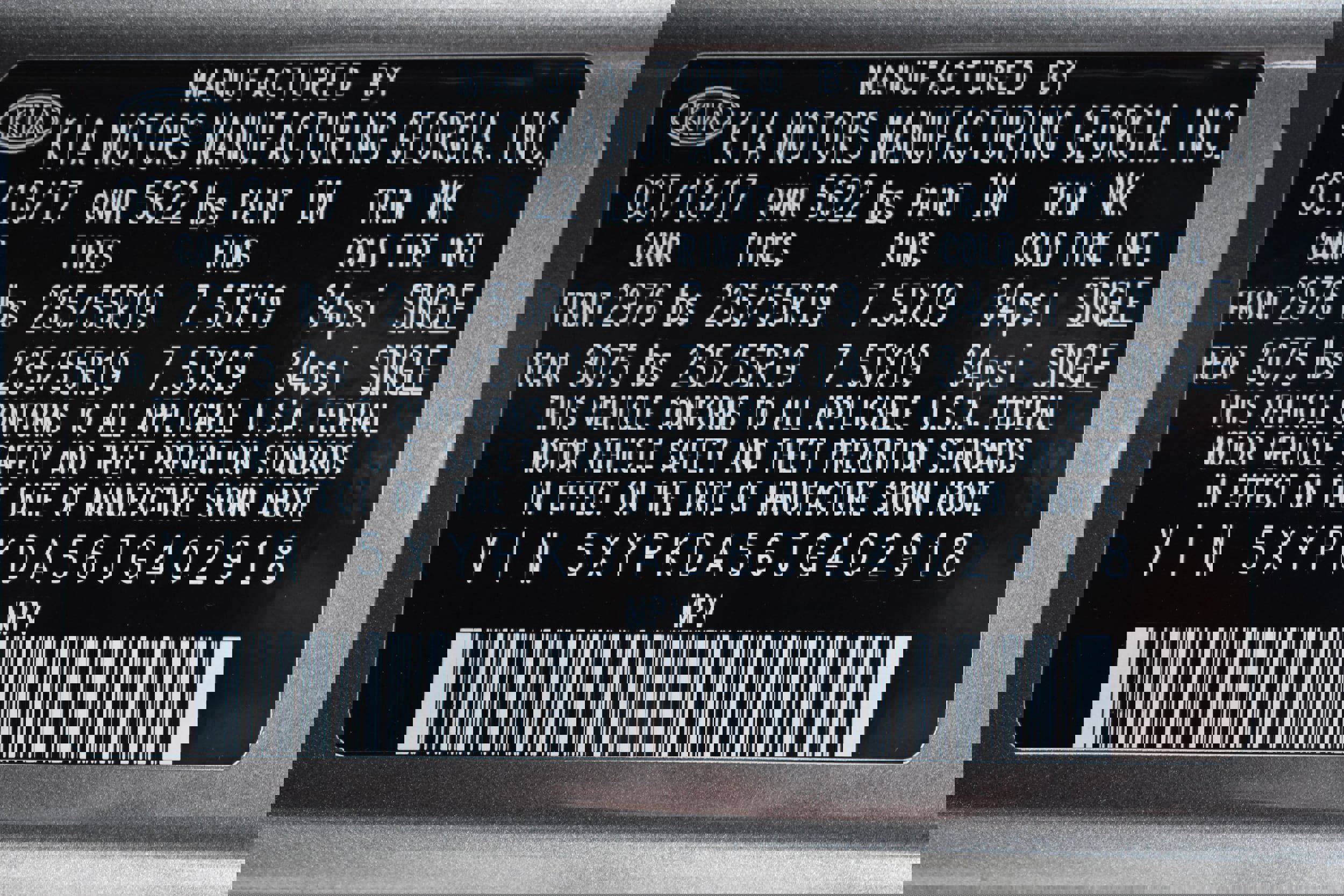 Used 2018 Kia Sorento SX image 2