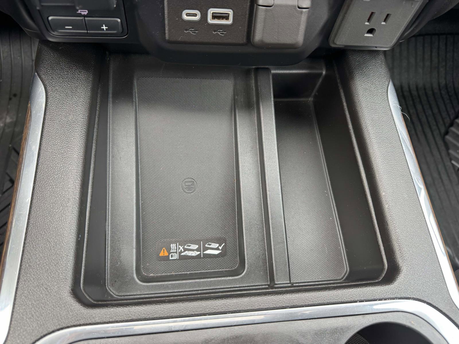 Used 2020 Chevrolet Silverado 3500 High Country w/ Z71 Off-Road Package image 42