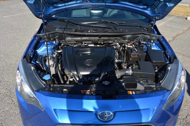 Used 2017 Toyota Yaris iA image 36