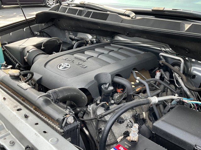 Used 2011 Toyota Sequoia Limited image 11