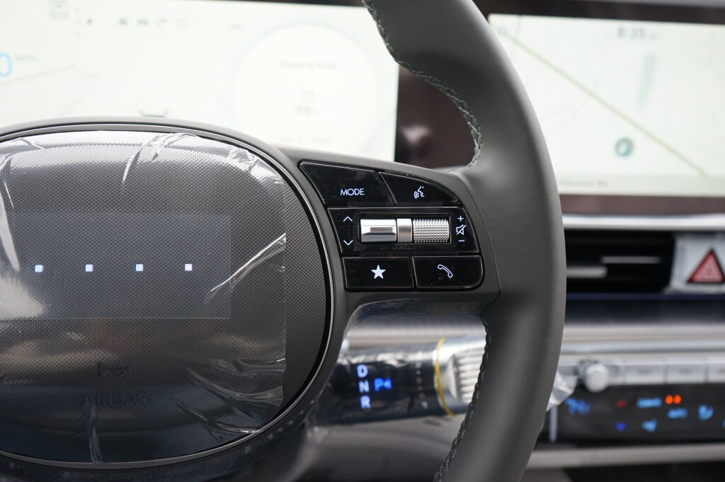 New 2025 Hyundai Ioniq 6 SEL AWD/4WD image 25