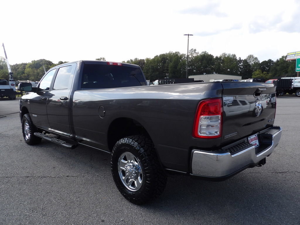 Used 2022 RAM 3500 Big Horn AWD/4WD image 4