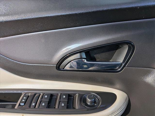 Used 2019 Buick Encore Sport Touring image 11