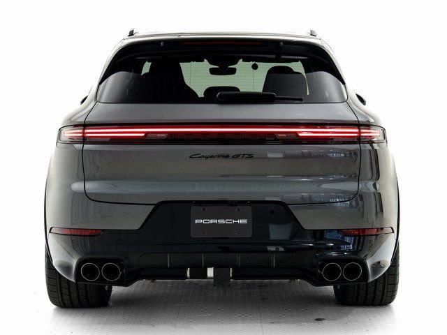 New 2026 Porsche Cayenne GTS image 37