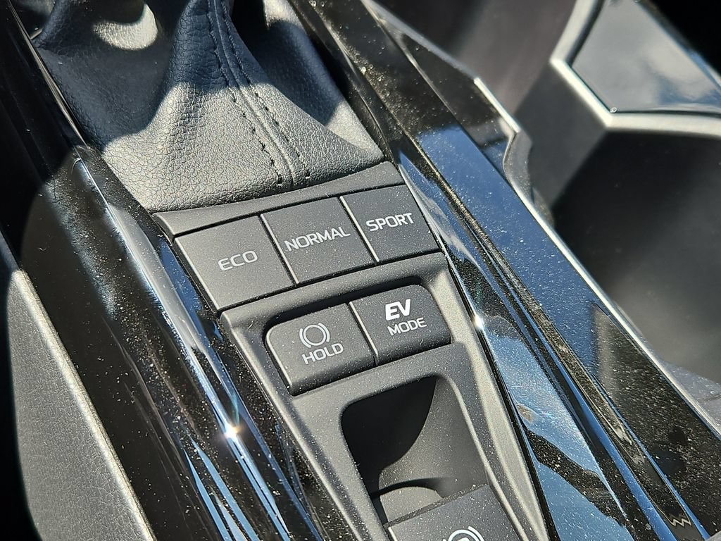 New 2026 Toyota Camry Hybrid AWD/4WD image 11