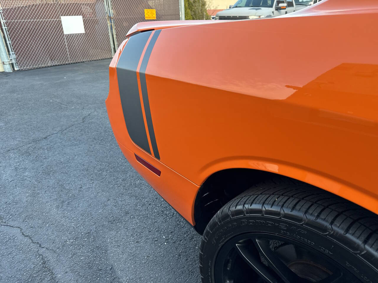 Used 2014 Dodge Challenger R/T image 17