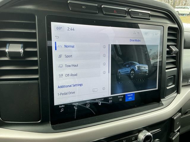 Used 2022 Ford F150 Lightning Pro image 25