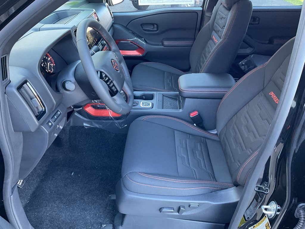 New 2026 Nissan Frontier PRO-4X w/ Pro-4x Convenience Package image 10