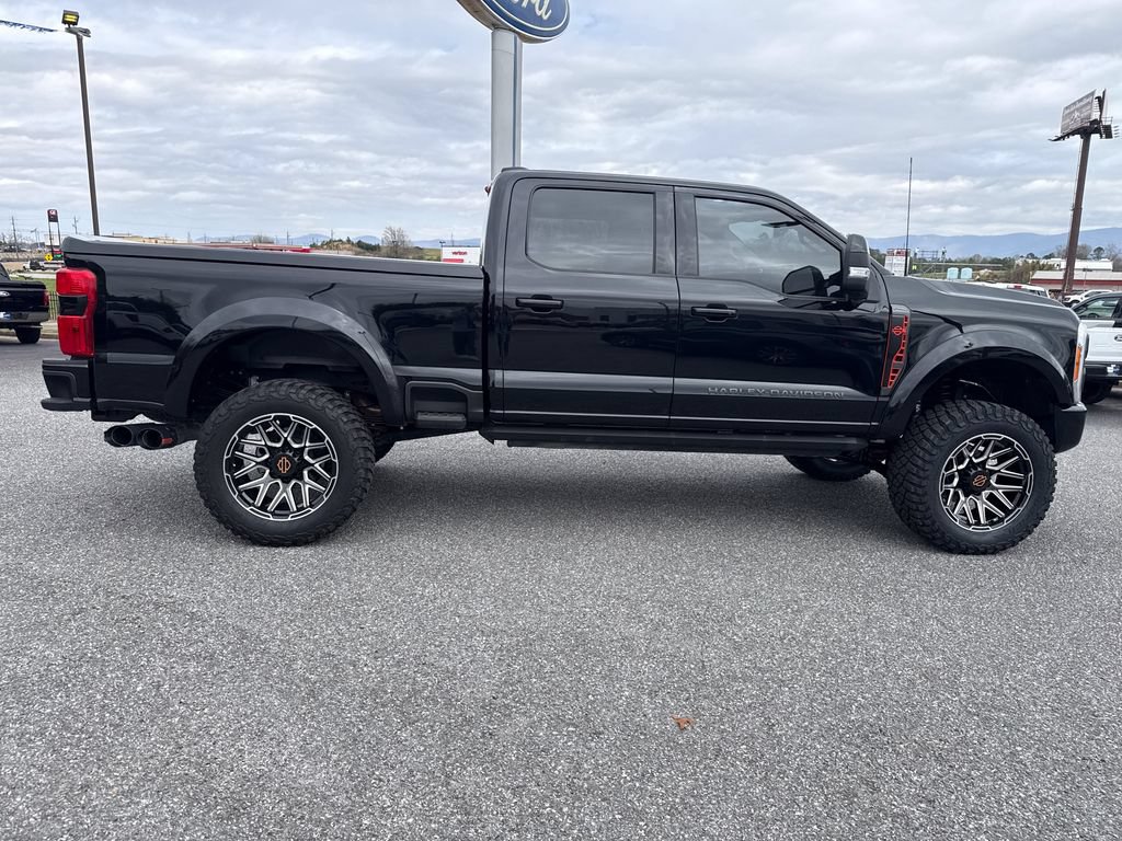 Used 2023 Ford F250 Lariat w/ Lariat Ultimate Package AWD/4WD image 8