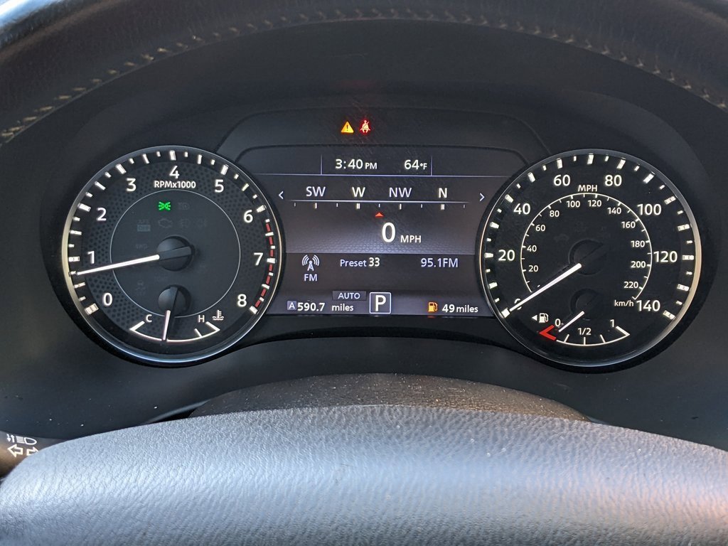 Used 2021 Nissan Armada SV image 14