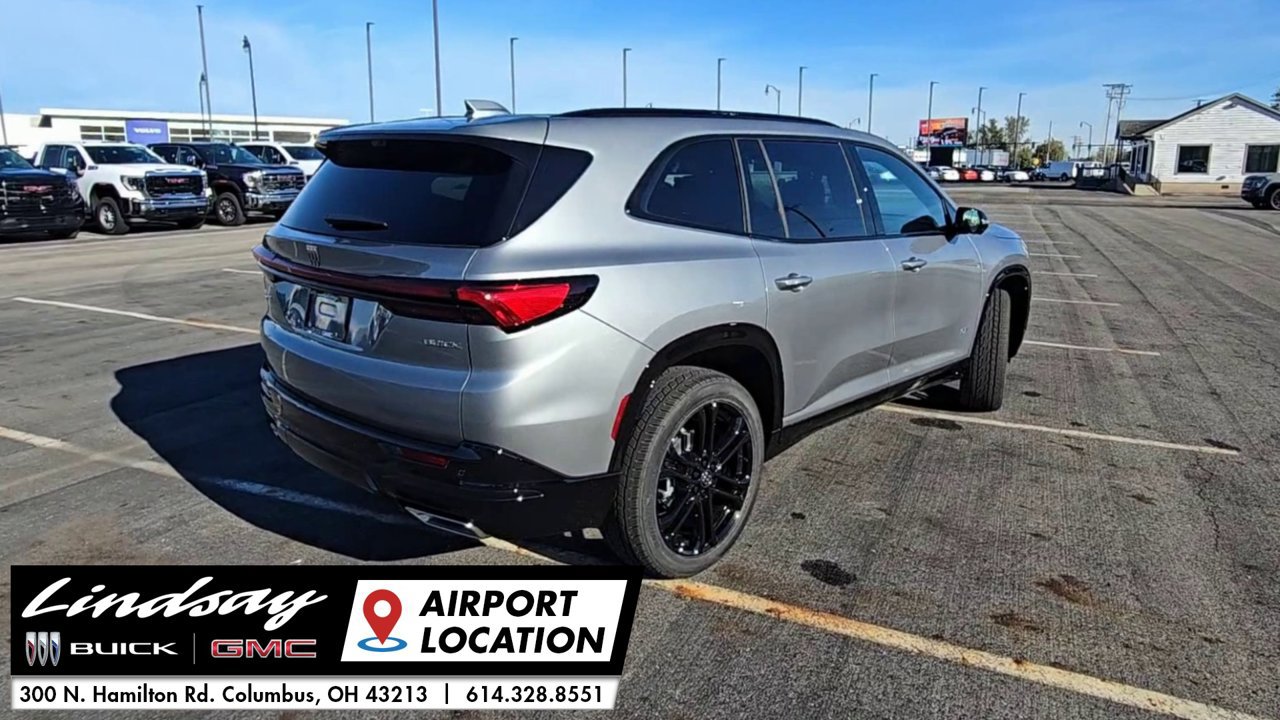 New 2027 Buick Enclave Sport Touring w/ Power Package AWD/4WD image 9