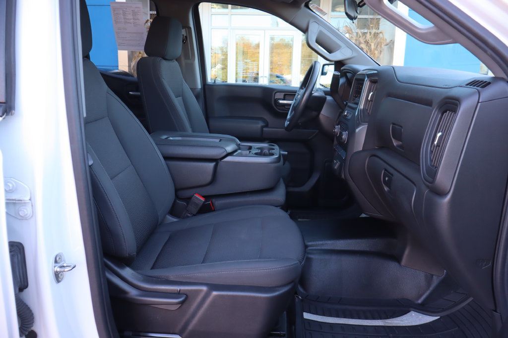 Used 2022 Chevrolet Silverado 1500 W/T w/ WT Value Package AWD/4WD image 17