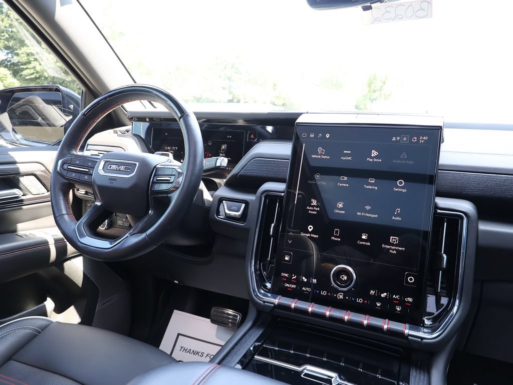 Certified 2025 GMC Yukon AT4 Ultimate AWD/4WD image 35