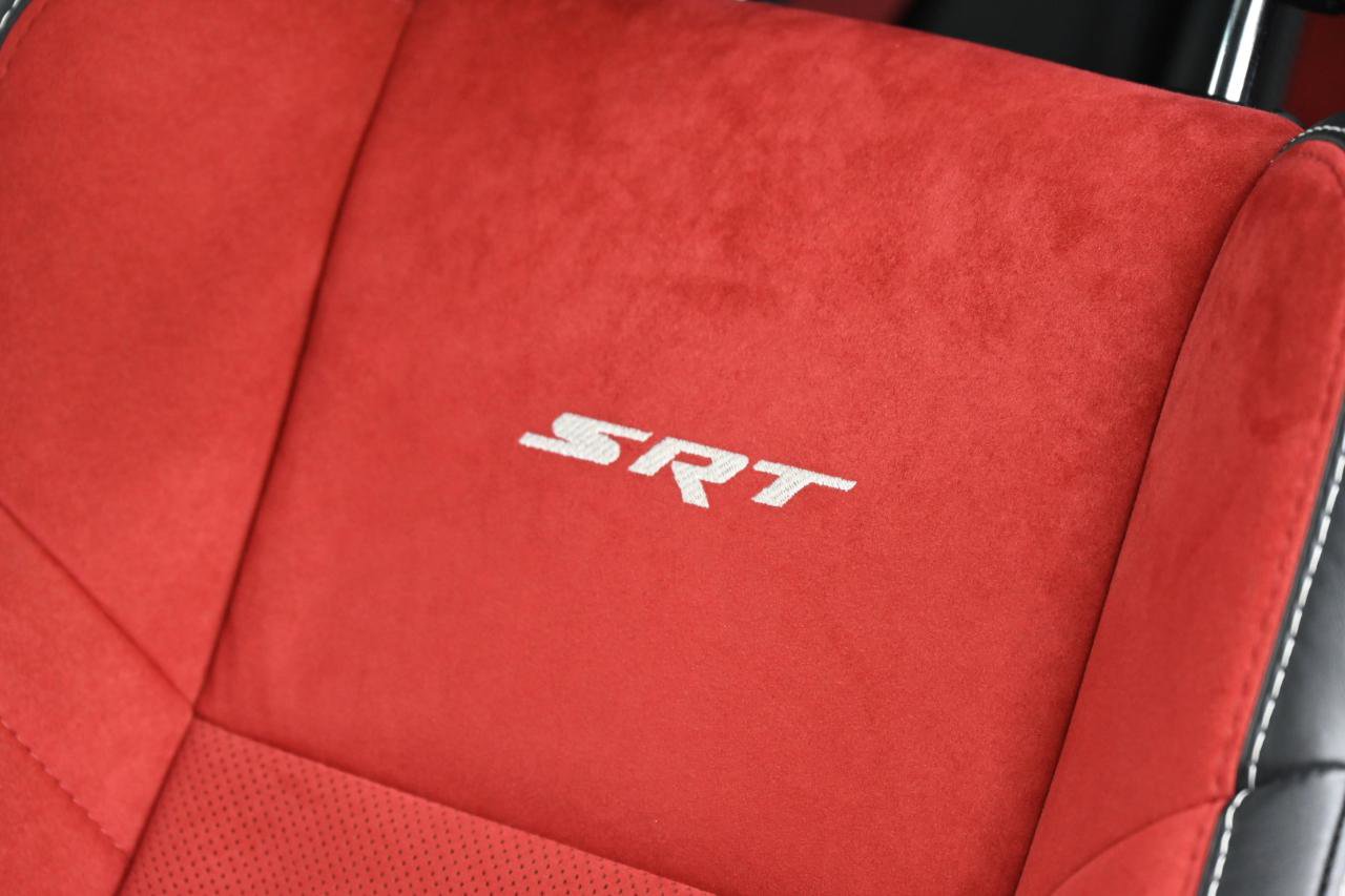 Used 2016 Dodge Challenger SRT Hellcat RWD image 23