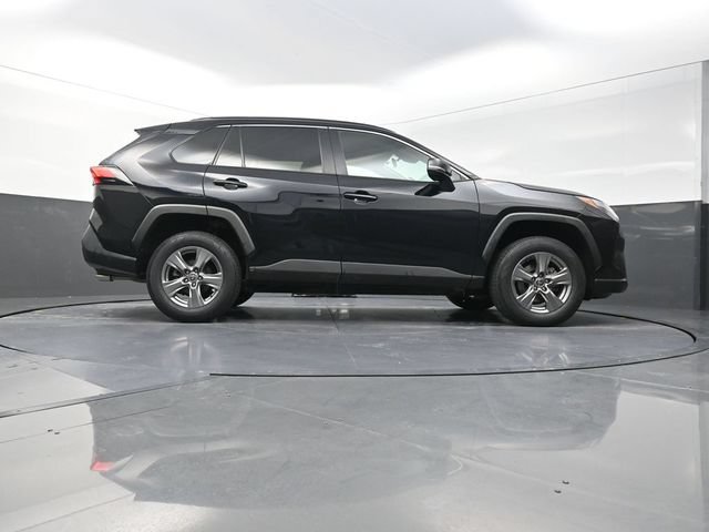Used 2024 Toyota RAV4 XLE FWD image 37