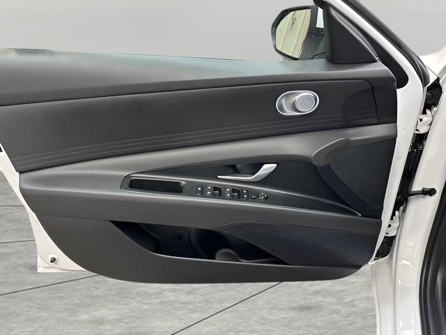 New 2026 Hyundai Elantra Blue image 10