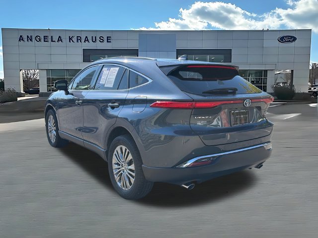 Used 2021 Toyota Venza XLE w/ Softex Package AWD/4WD image 6