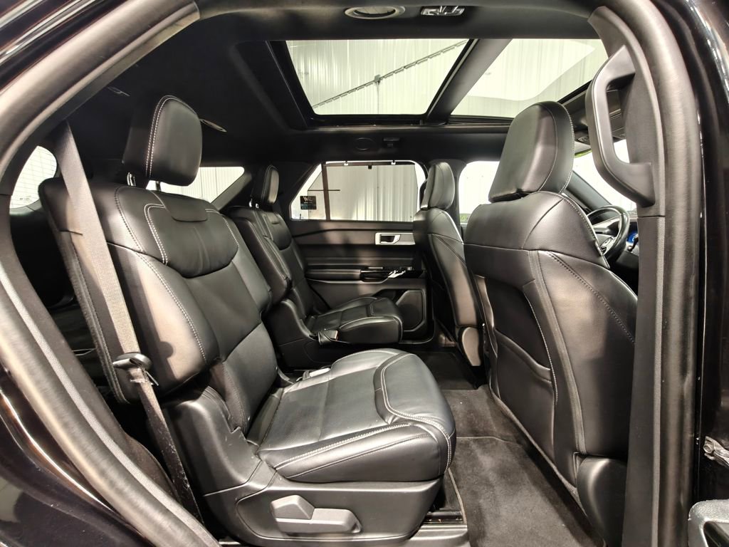 Used 2021 Ford Explorer ST w/ Equipment Group 401A image 29