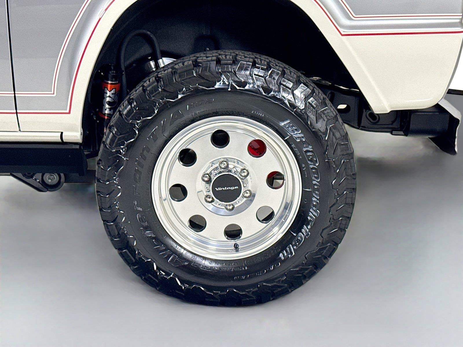 Used 2025 Ford Bronco Badlands AWD/4WD image 39