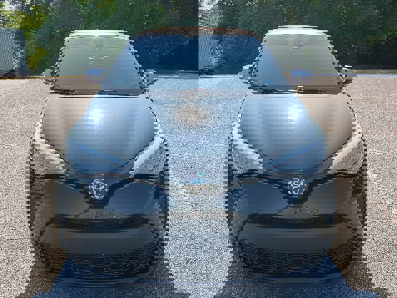 Used 2020 Toyota C-HR XLE FWD image 7