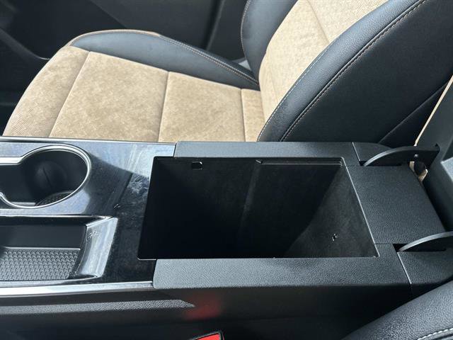 Used 2025 Chevrolet Equinox ACTIV w/ Safety and Technology Package image 24