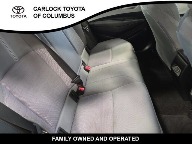 Used 2025 Toyota Corolla SE w/ Convenience Package FWD image 17