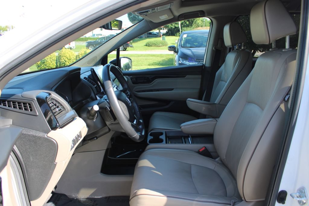 Used 2023 Honda Odyssey Elite image 10