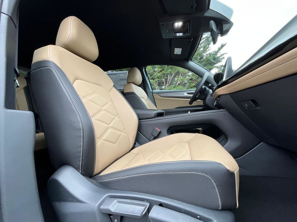 New 2026 Volkswagen Atlas Cross Sport SE AWD/4WD image 12