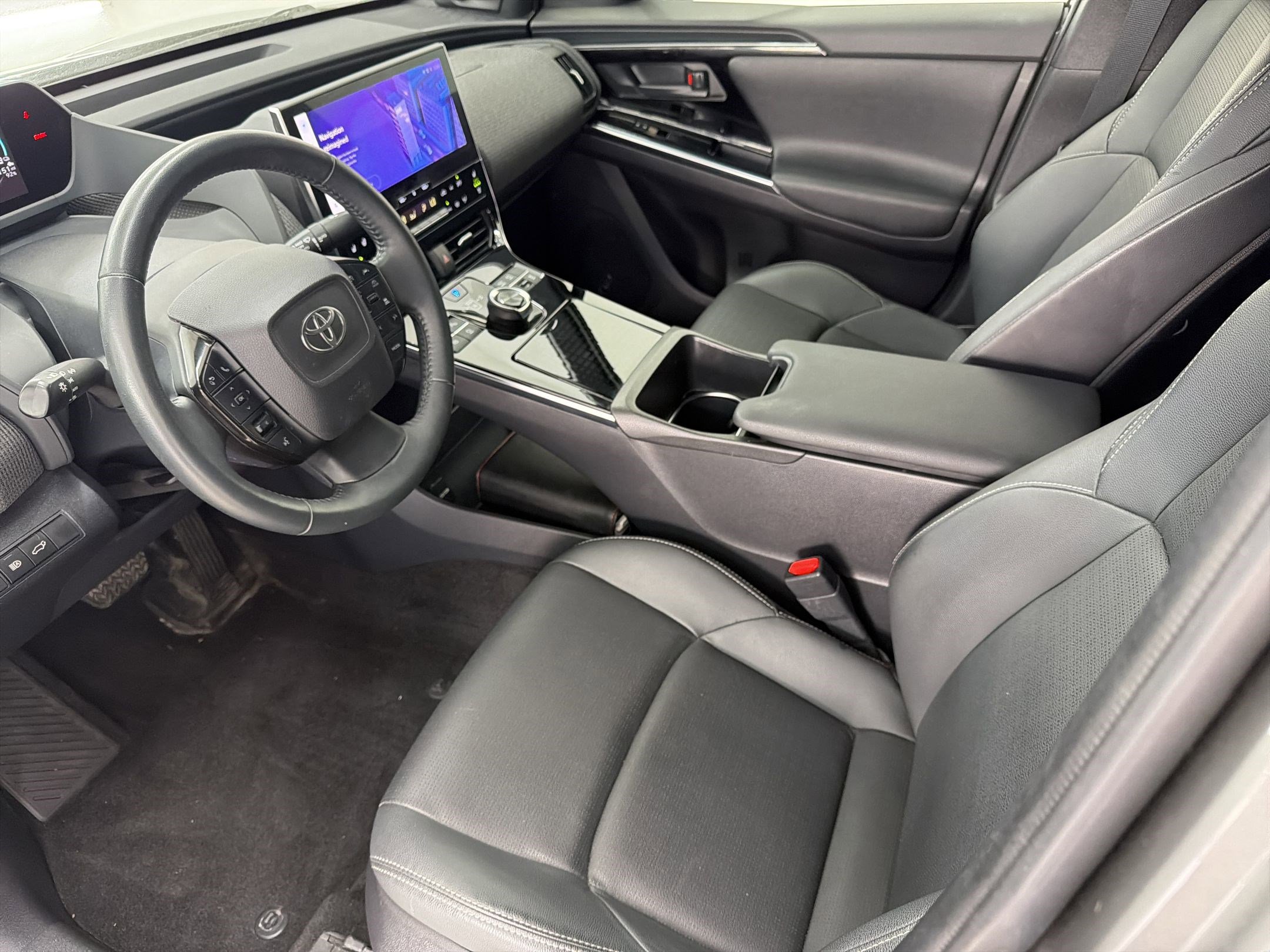 Used 2023 Toyota bZ4X Limited w/ Weather Package image 22