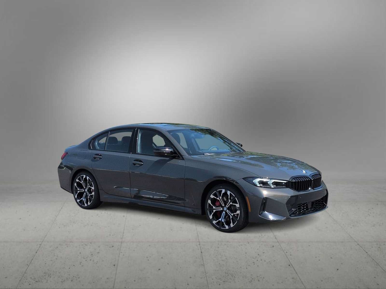 New 2026 BMW 330i xDrive Sedan w/ M Sport Package AWD/4WD image 2