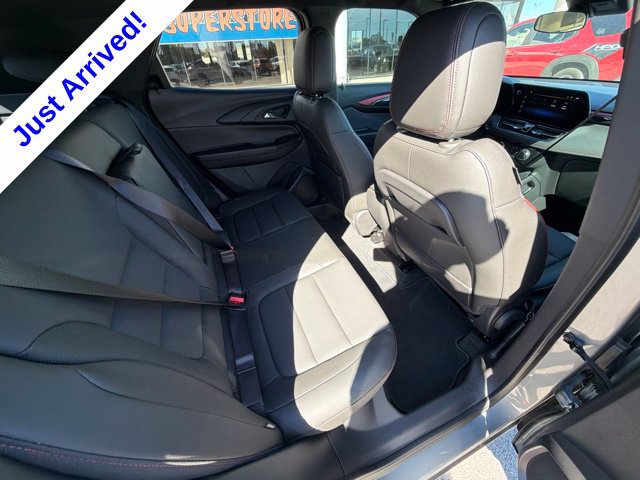 Used 2025 Chevrolet TrailBlazer RS w/ Driver Confidence Package FWD image 34
