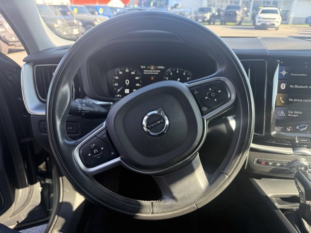 Used 2018 Volvo XC60 T6 Momentum w/ Convenience Package image 28