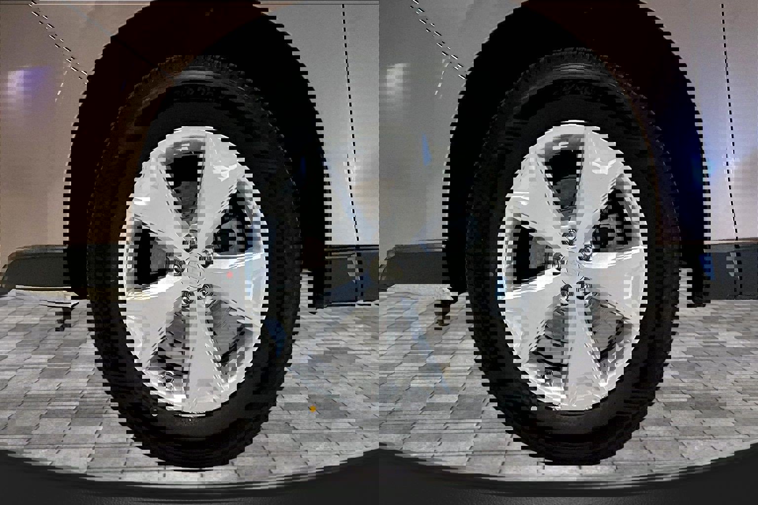 Used 2016 Subaru Forester 2.5i Premium AWD/4WD image 32