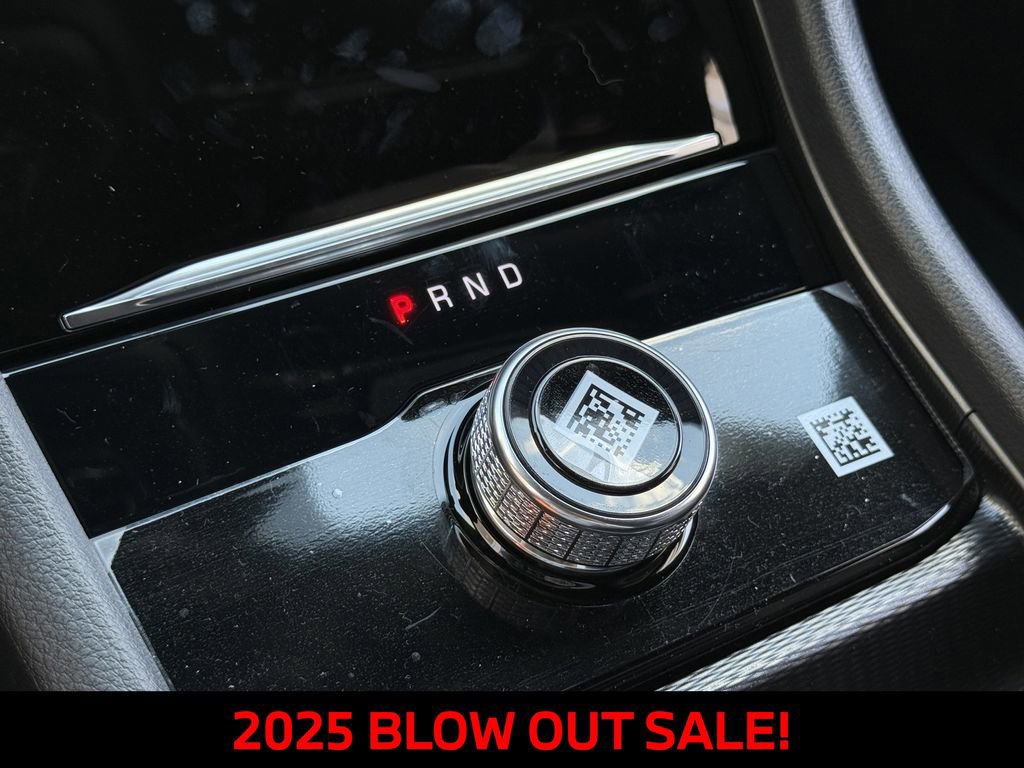 New 2025 Jeep Grand Cherokee L Altitude image 16