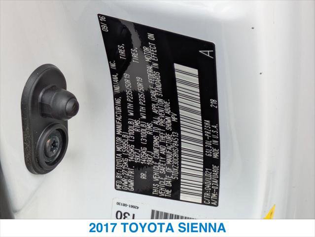 Used 2017 Toyota Sienna SE FWD image 26