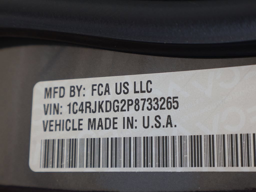 Used 2023 Jeep Grand Cherokee L Overland AWD/4WD image 44