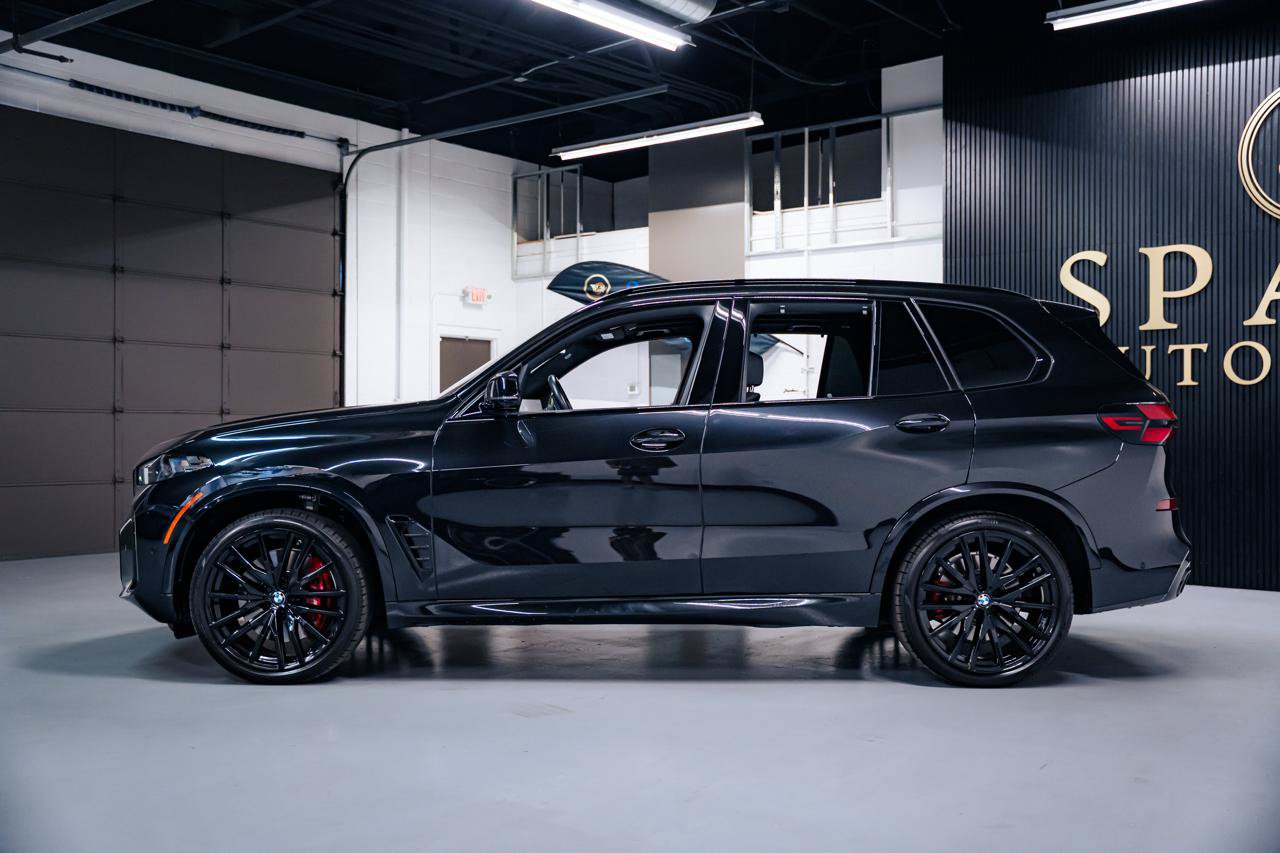Used 2024 BMW X5 M60i w/ Executive Package AWD/4WD image 2