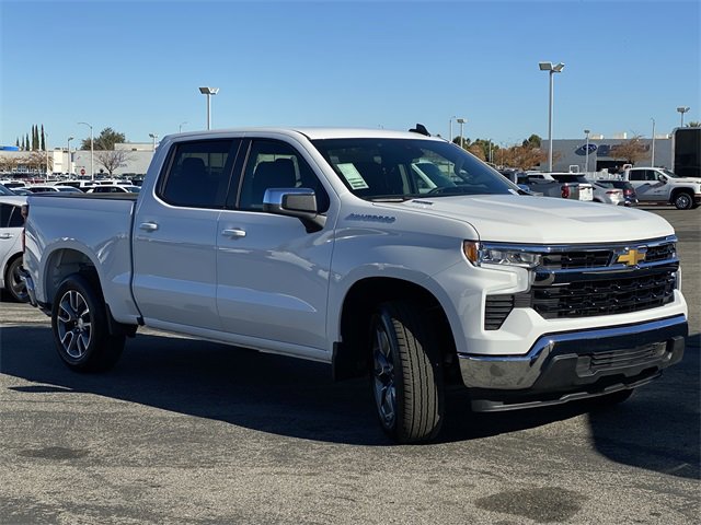 New 2026 Chevrolet Silverado 1500 LT image 3