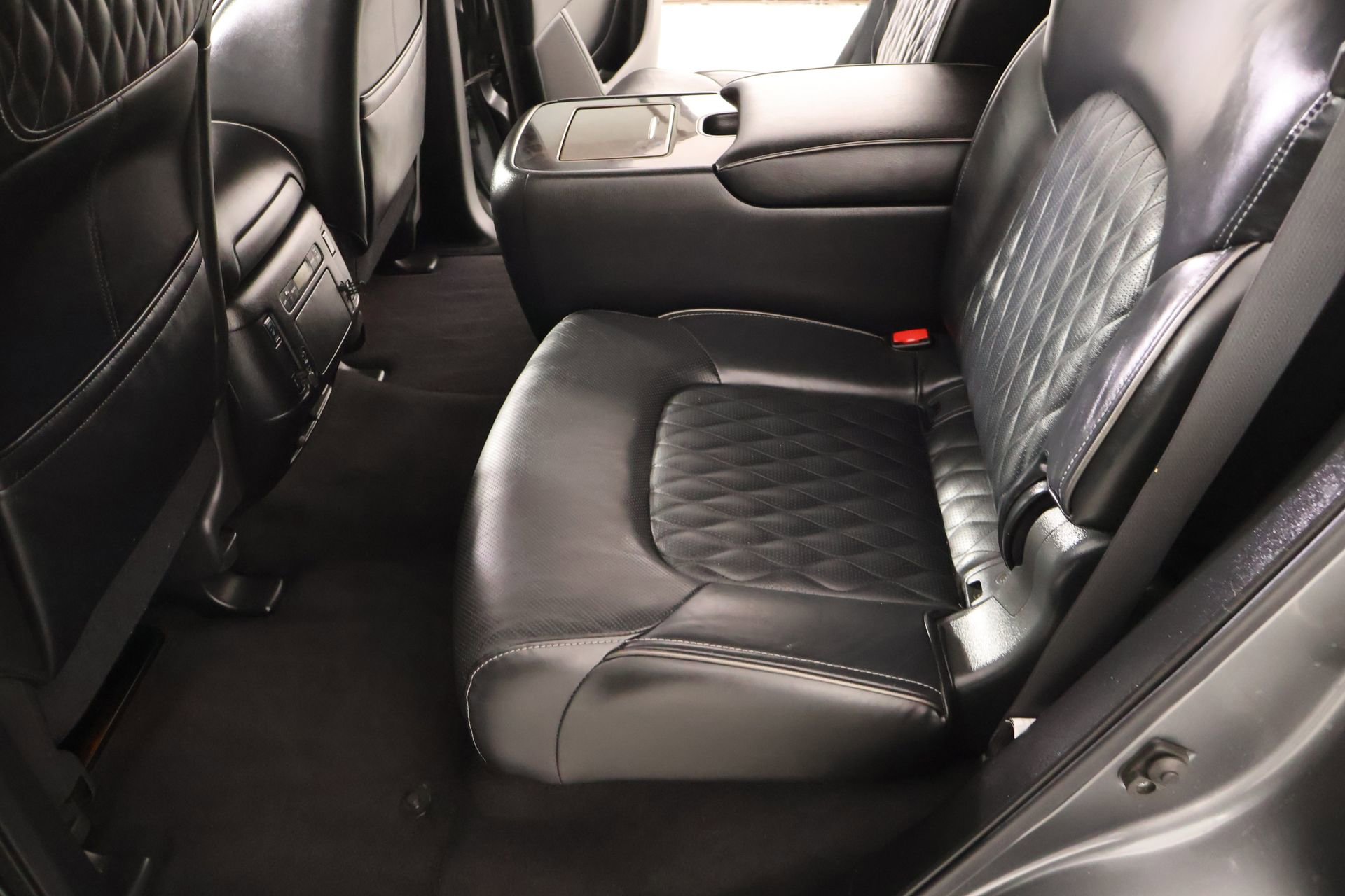 Used 2019 INFINITI QX80 Luxe w/ 22" Wheel Package AWD/4WD image 14
