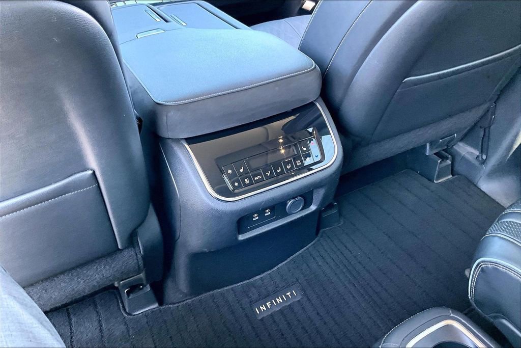 Certified 2025 INFINITI QX80 Sensory AWD/4WD image 35
