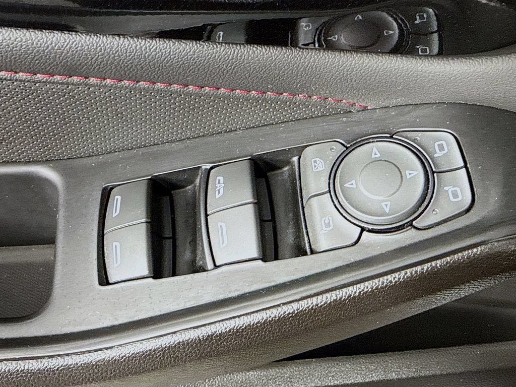 Used 2023 Chevrolet Traverse RS AWD/4WD image 26