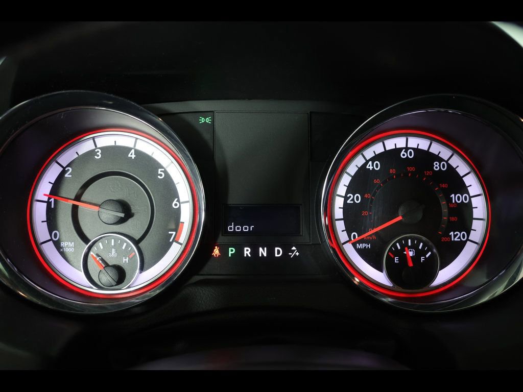 Used 2019 Dodge Grand Caravan SXT FWD image 19