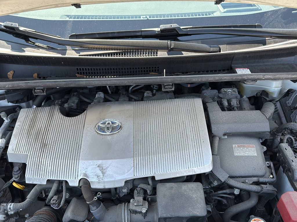 Used 2020 Toyota Prius Prime Limited image 21