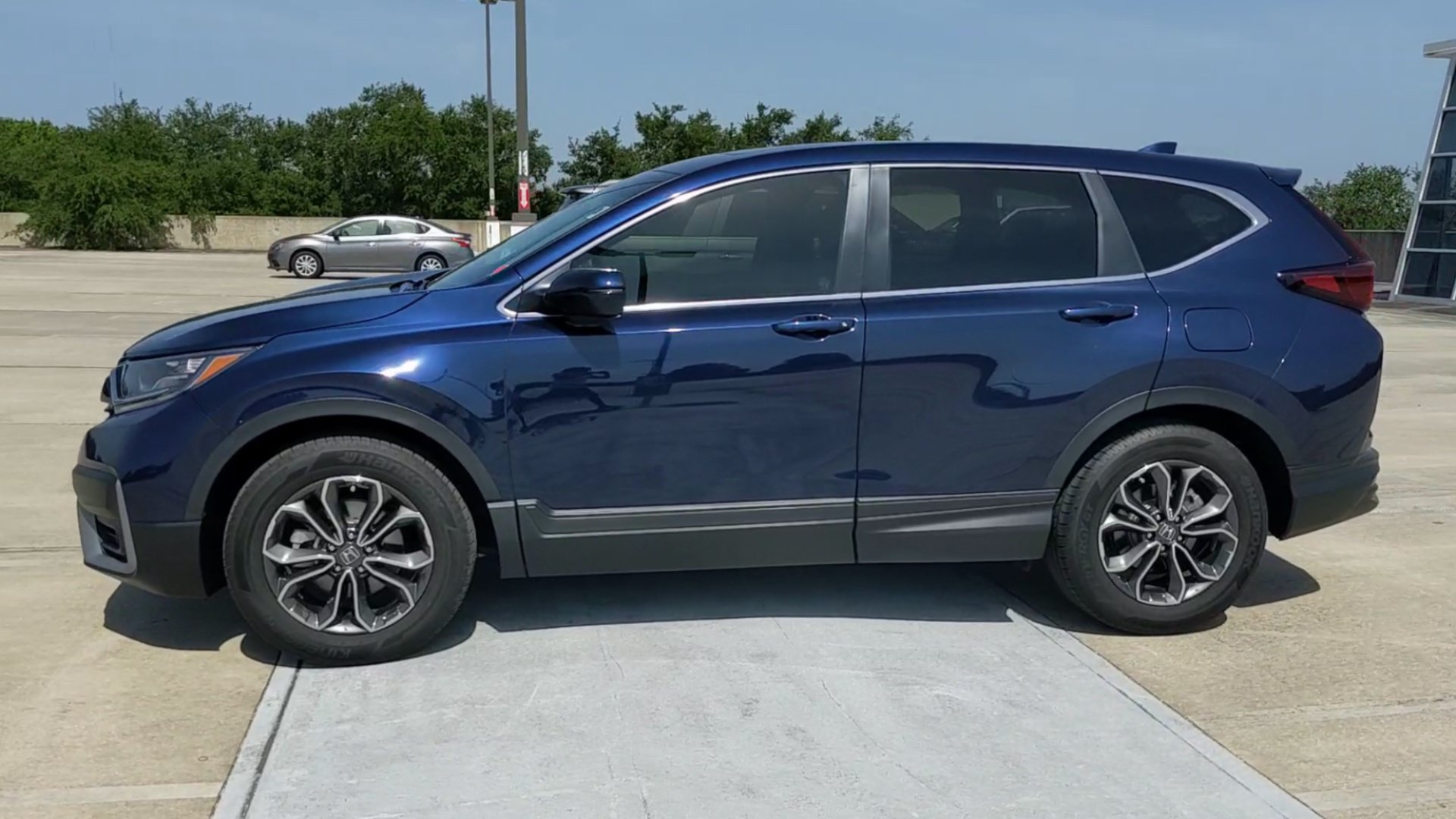 Used 2020 Honda CR-V EX-L image 12