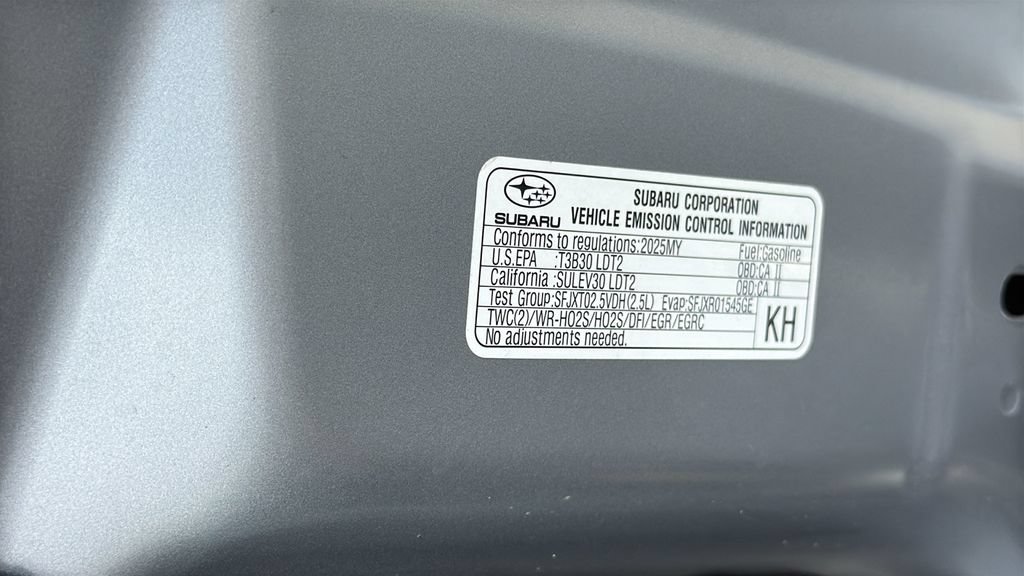 Certified 2025 Subaru Forester Touring AWD/4WD image 28