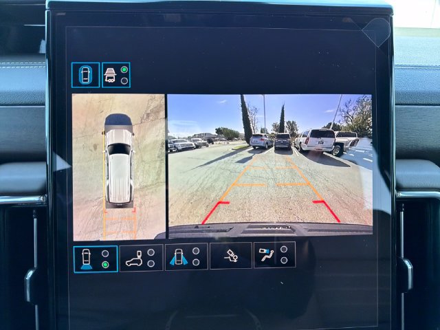 New 2026 GMC Yukon XL Denali Ultimate AWD/4WD image 13