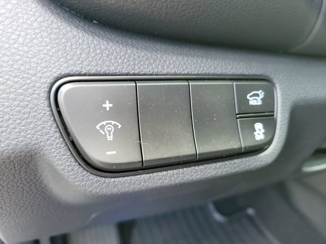 Certified 2026 Kia Seltos SX w/ SX Sunroof Package AWD/4WD image 23